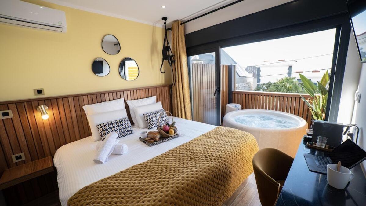 Maison Le Patio Jacuzzi Сен-Дени Экстерьер фото
